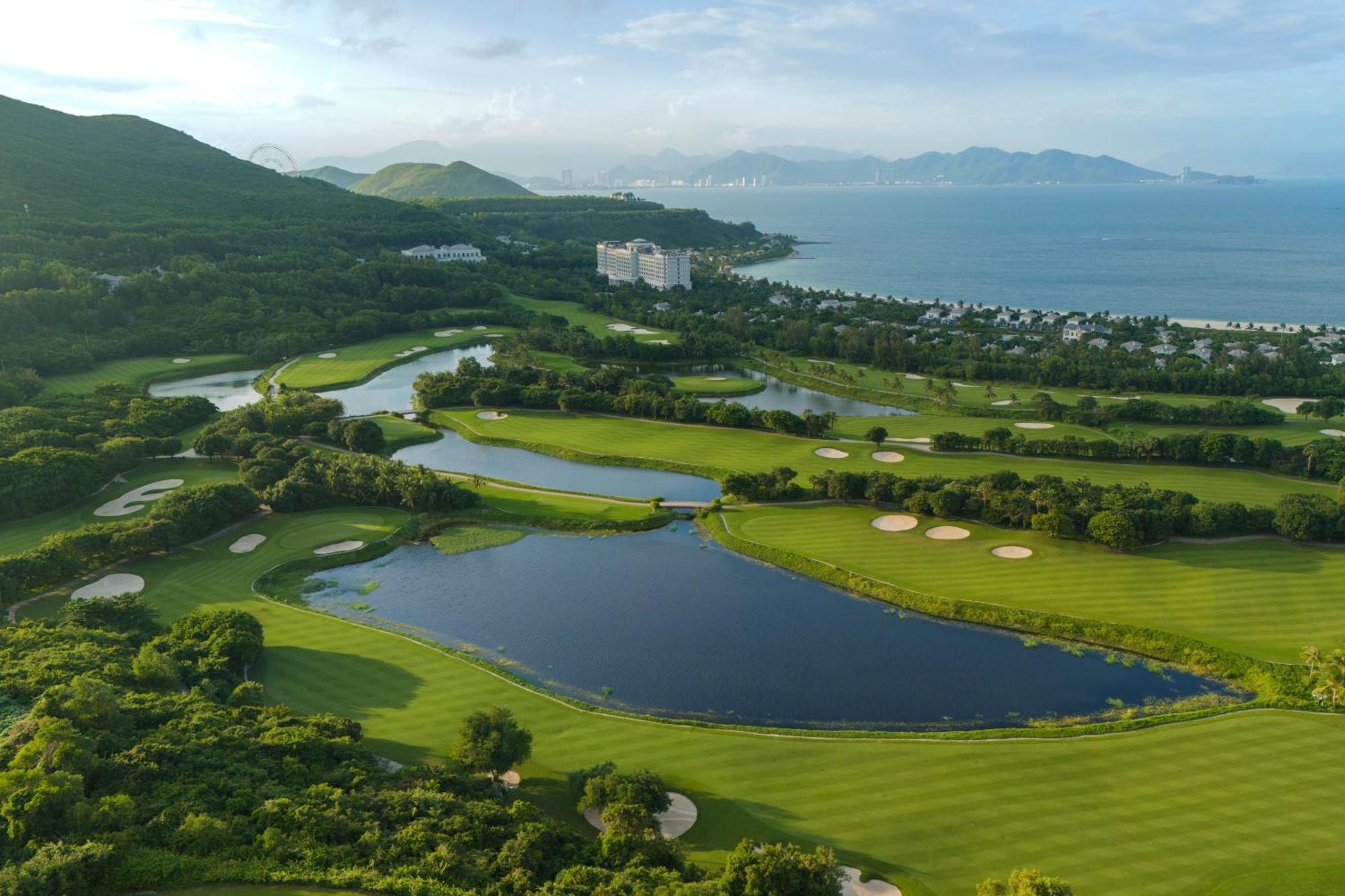 Nha Trang Marriott Resort & Spa, Hon Tre Island Екстериор снимка